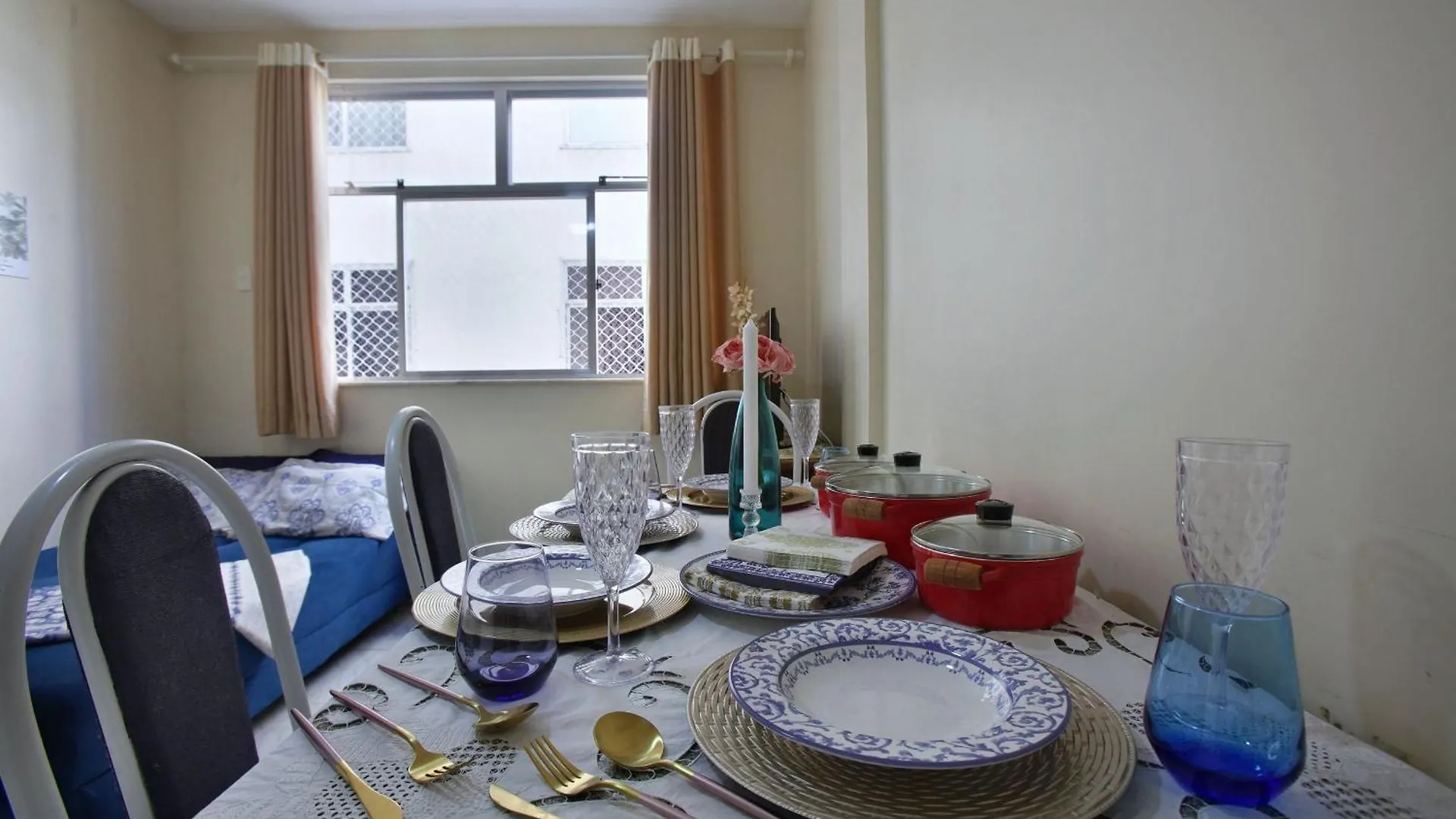 Praia do Forte Retreat: Beachside Comfort with Urban Convenience Apartment Cabo Frio